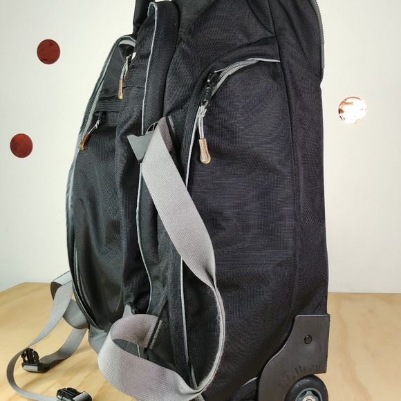 ll bean rolling duffle